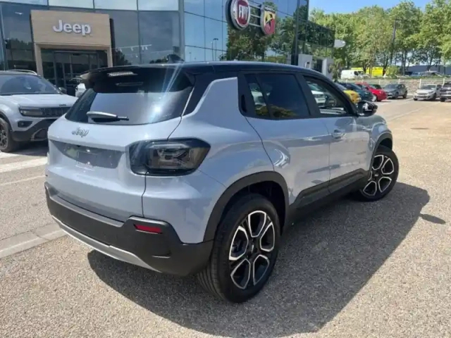 Jeep Avenger electrique 156ch 115kw summit — photo 6