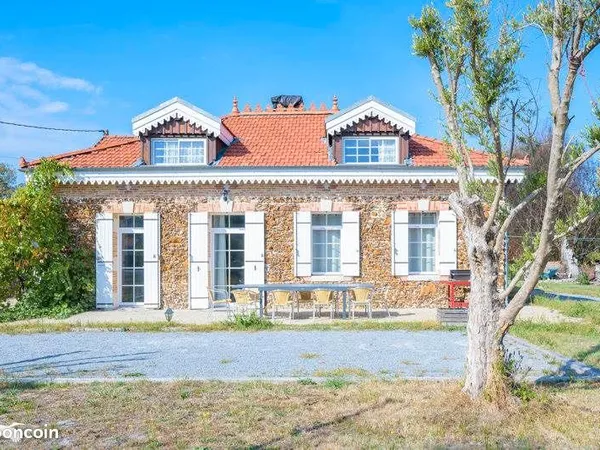 Maison 6 pièces 170 m²
