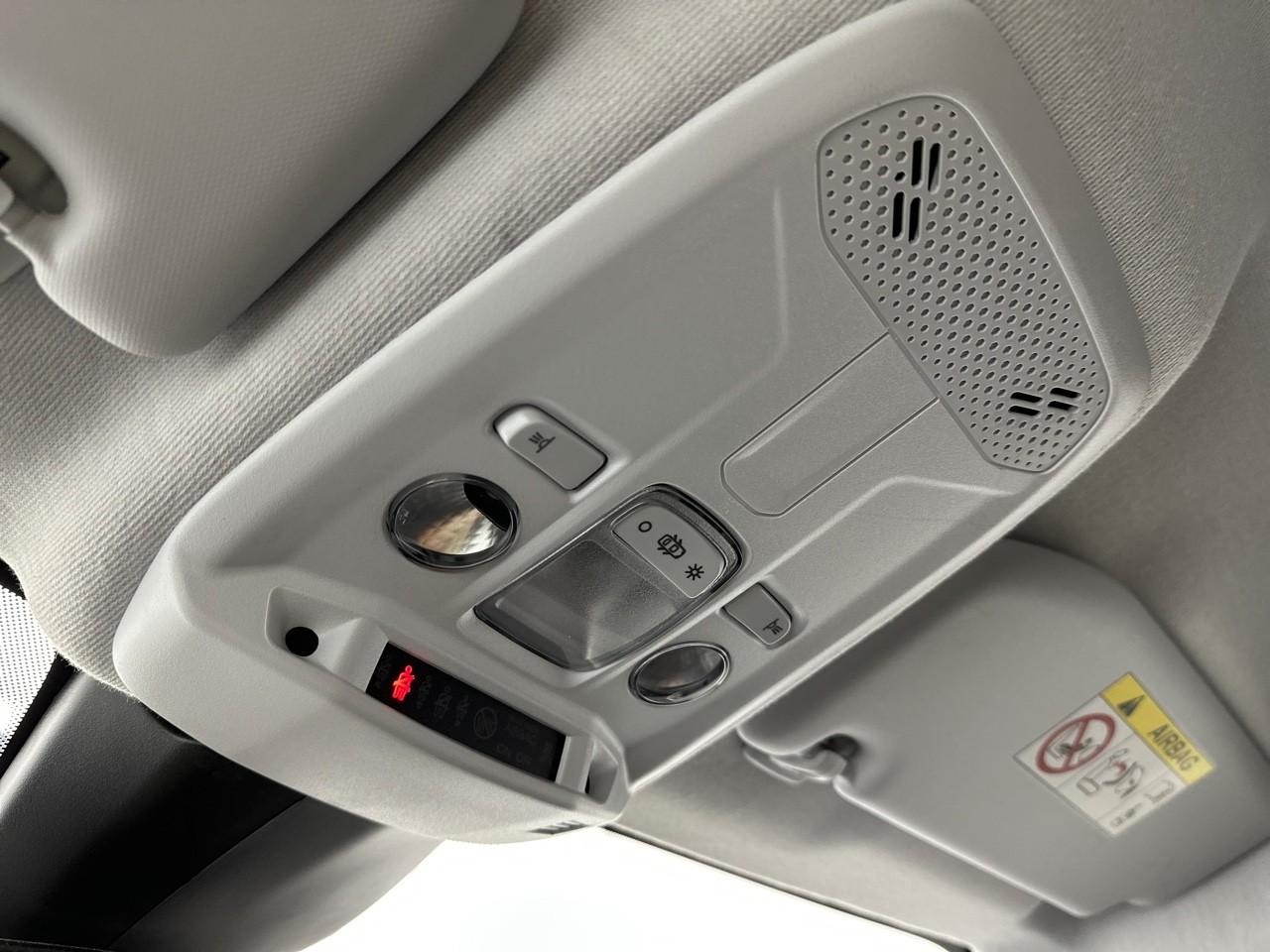 Peugeot 208 puretech 100 s&s eat8 style — photo 31