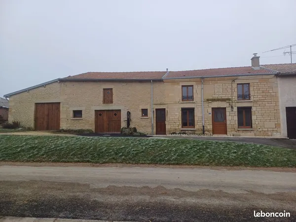 Grande maison à louer
