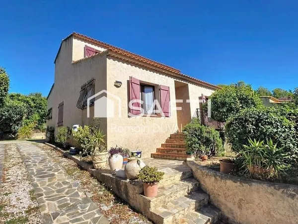 Maison 118 m², chambre en rez-de-chaussée, garage