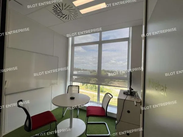 A louer bureaux 816m² à Cesson-Sévigné ViaSilva