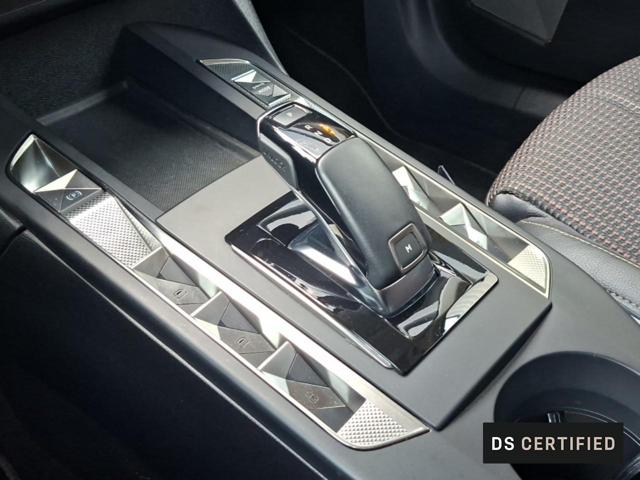 Ds Ds 3 crossback puretech 130 eat8 performance line+ — photo 24