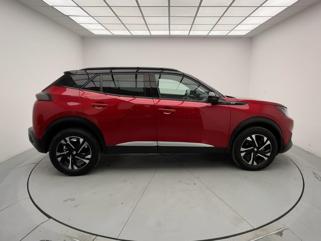 Peugeot 2008 puretech 130 s&s eat8 gt — photo 6