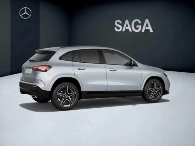 Mercedes Gla 200 d amg line — photo 19