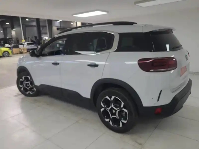 Citroën C5 Aircross bluehdi 130 eat8 — photo 4