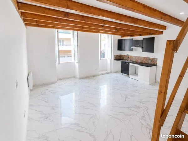 Particulier loue T2 duplex 42m carré
