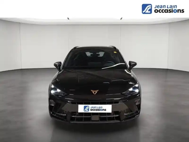 Cupra Leon sportstourer ehybrid 272 ch dsg6 — photo 4