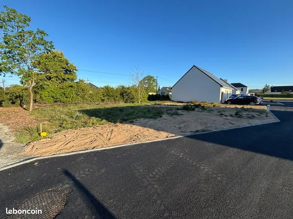Terrain 447 m² Rives-du-Loir-en-Anjou