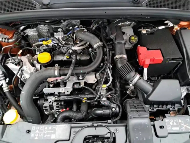 Renault Clio tce 90 — photo 14