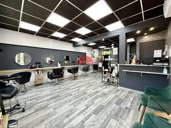 ROYE - 54m2 - FOND DE COMMERCE - LOCAL DE PLAIN PIED