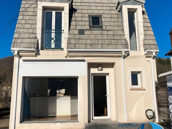 Bureaux, local commercial 95 m² TRELISSAC