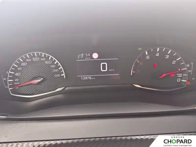 Peugeot 208 puretech 75 s&amp;s bvm5 — photo 17