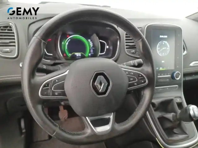 Renault Scenic tce 130 energy — photo 43