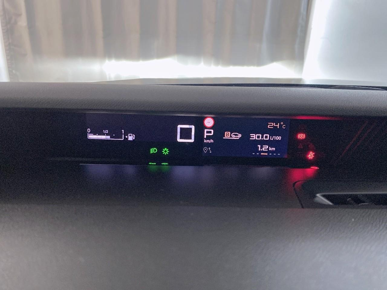 Citroën C3 Aircross hybride 145 ch aut plus — photo 13