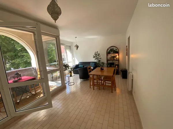 Appartement lumineux et calme centre ville epernay
