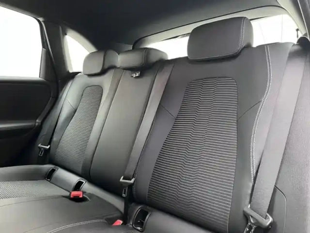 Mercedes Classe B 180 progressive line edition — photo 17