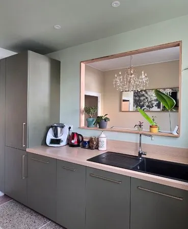 Maison rénovée 86 m² - 2 chambres - jardin 80 m² - garage - Les Salins