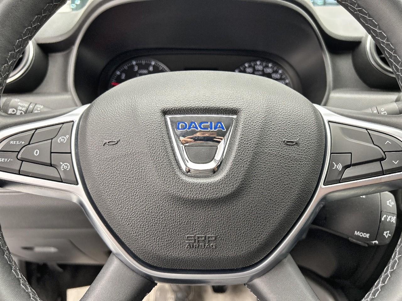 Dacia Duster eco-g 100 4x2 prestige — photo 22