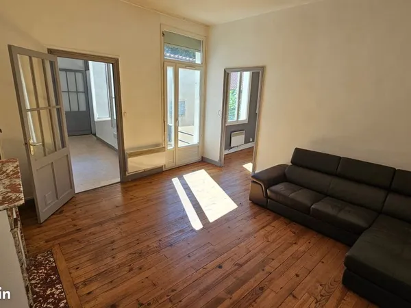 Appartement sur cour à 200m du Capitole