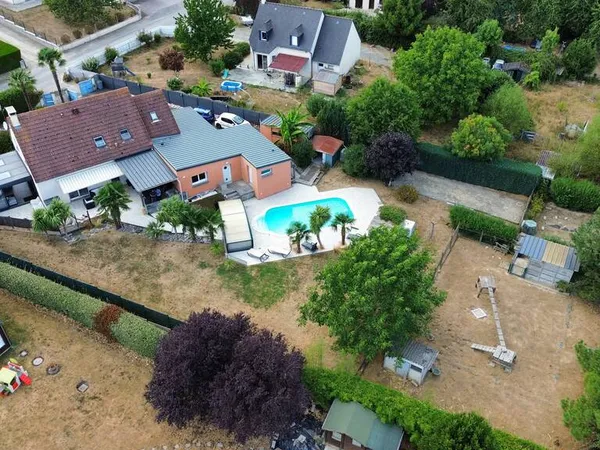 Maison 6 pièces 180 m²