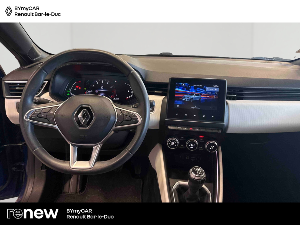 Renault Clio TCe 90 — photo 9