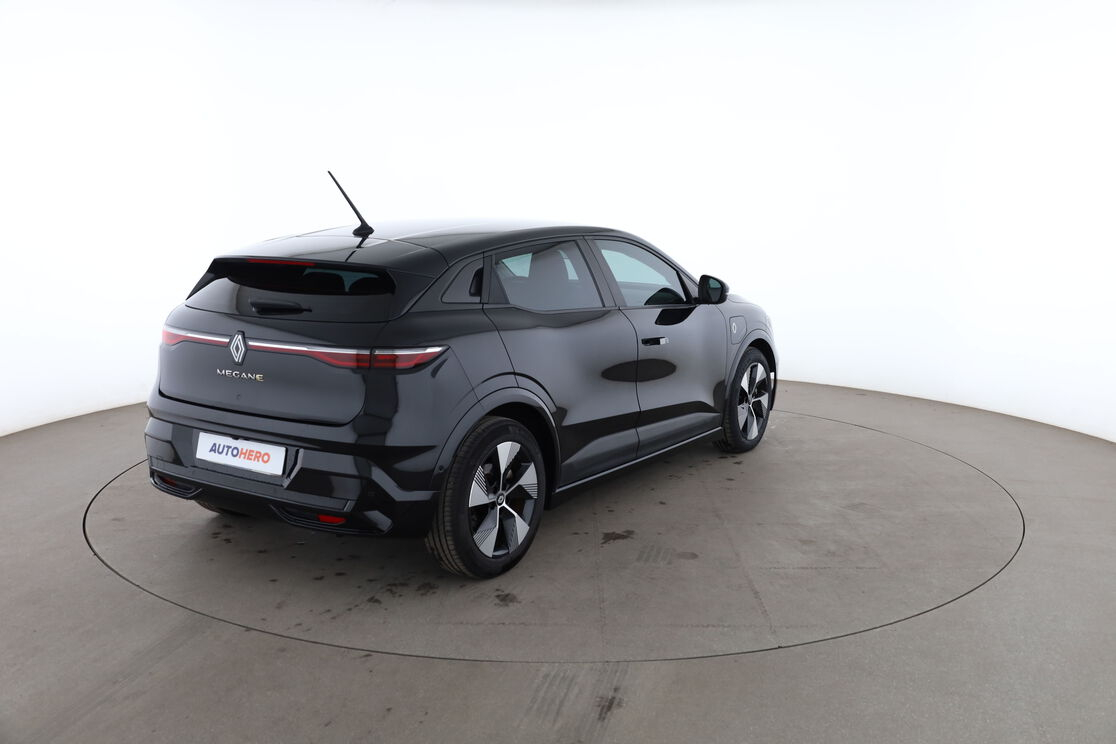 Renault Megane E-Tech E-Tech EV60 Super Charge Equilibre — photo 5
