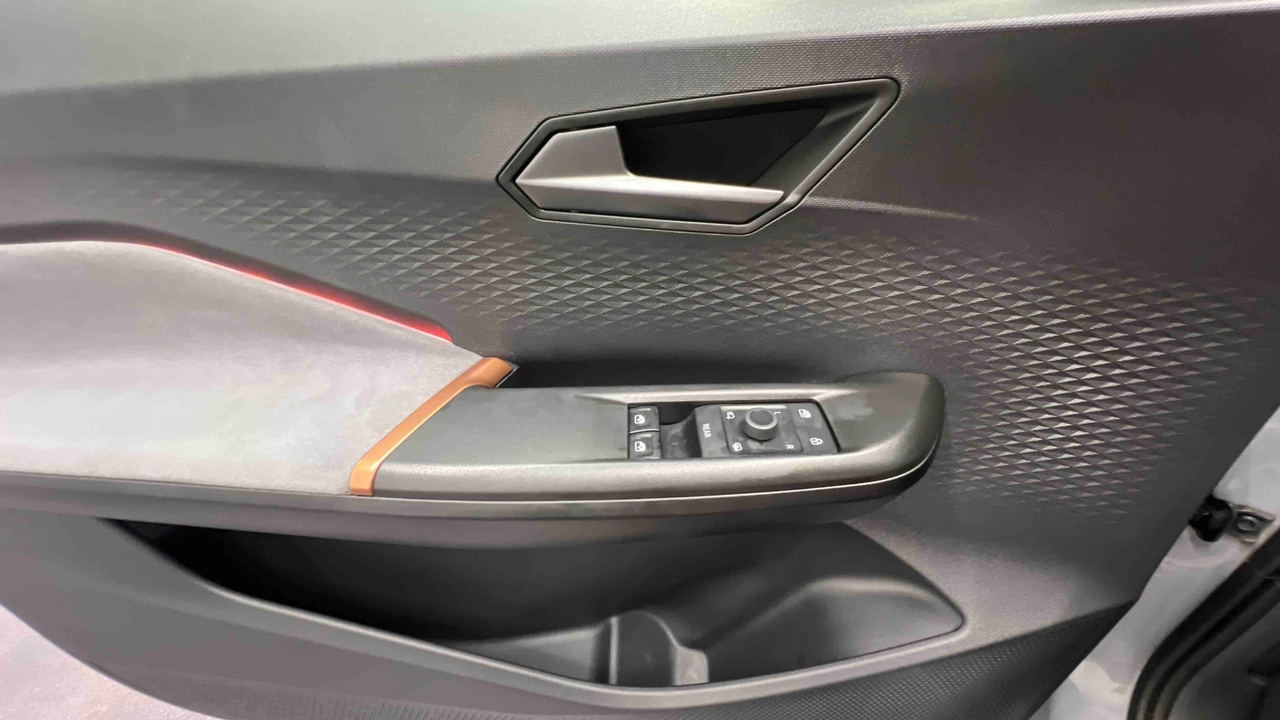 Cupra Born 204 ch - Batterie L — photo 17