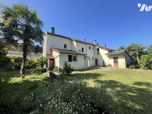 Maison 1 pièce 190 m²