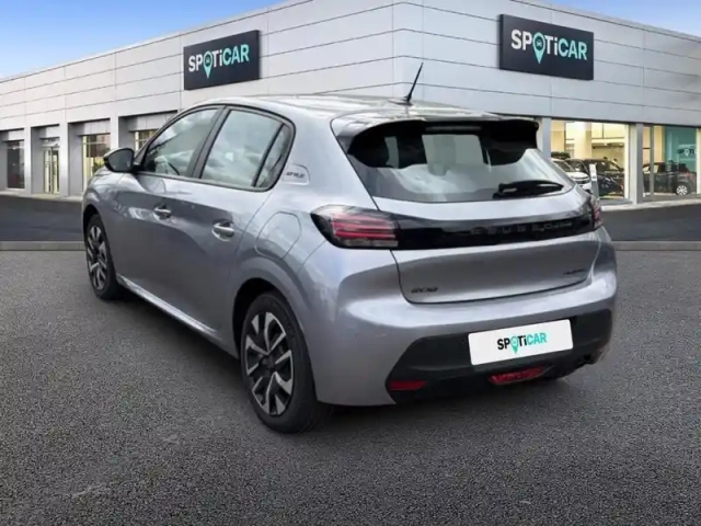 Peugeot 208 hybrid 100 e-dcs6 style — photo 30