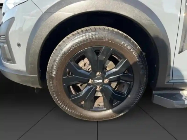 Dacia Jogger 1.0 eco-g 100ch extreme 7 places — photo 10