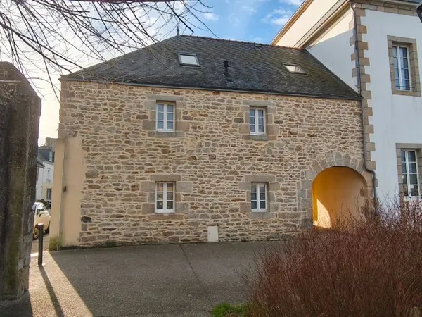 Maison T5 113m2 avec extérieur - Pont Croix