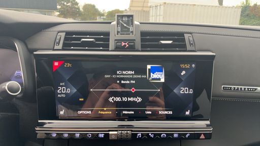 DS DS7 Crossback 2.0 BLueHDI 180 EAT8 - Grand Chic – 2019 – 117728 km – Diesel – Boîte Automatique — photo 20