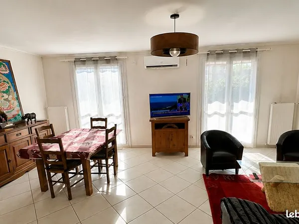 AVIGNON - T5 105m² + garage + 2 caves