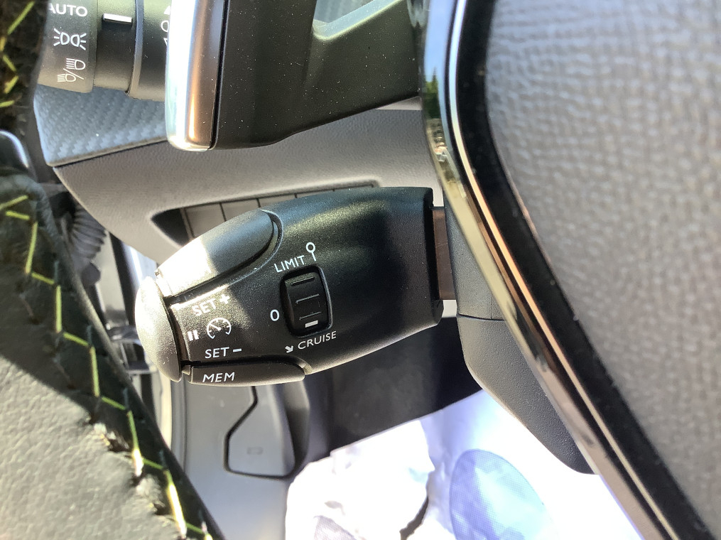 Peugeot 2008 — photo 23