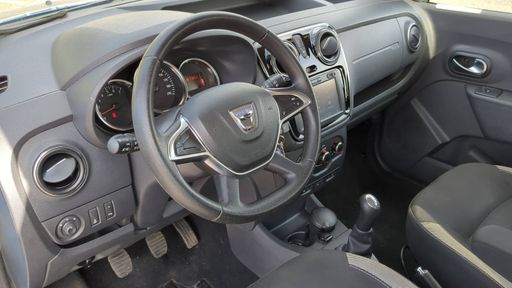 Dacia DOKKER 1.2 TCE 115 - Stepway – 2018 – 116732 km – Essence – Boîte Manuelle — photo 14