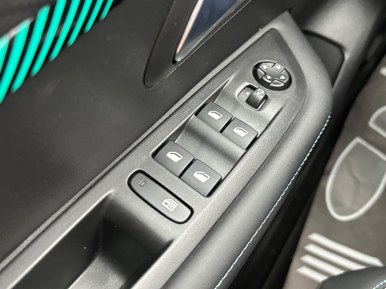 Peugeot 208 puretech 100 s&s bvm6 allure — photo 15