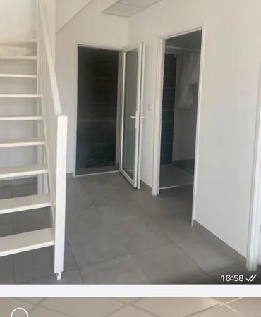 Location bureau entrepot