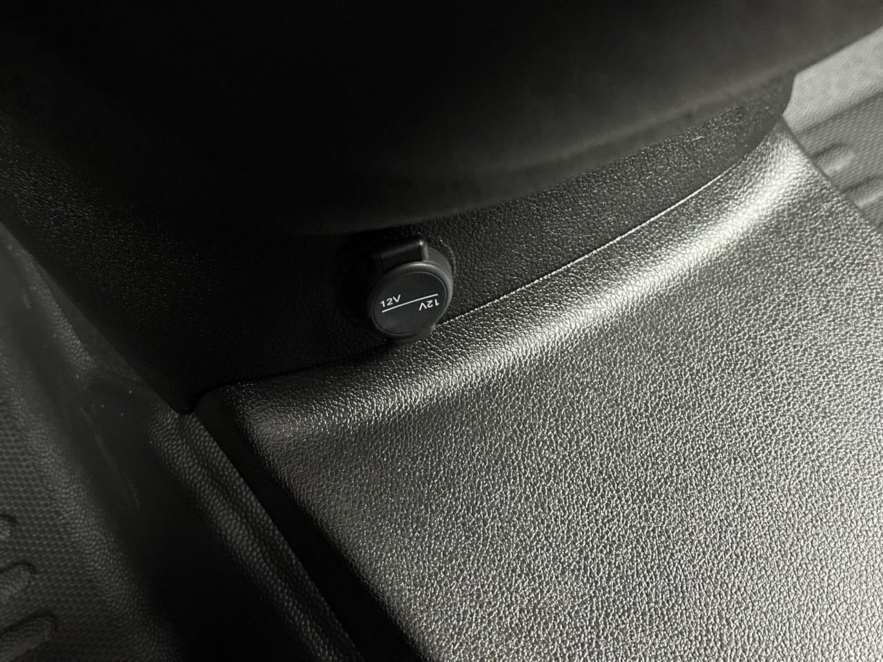 Citroën Berlingo van m diesel 100 ch manuelle — photo 31