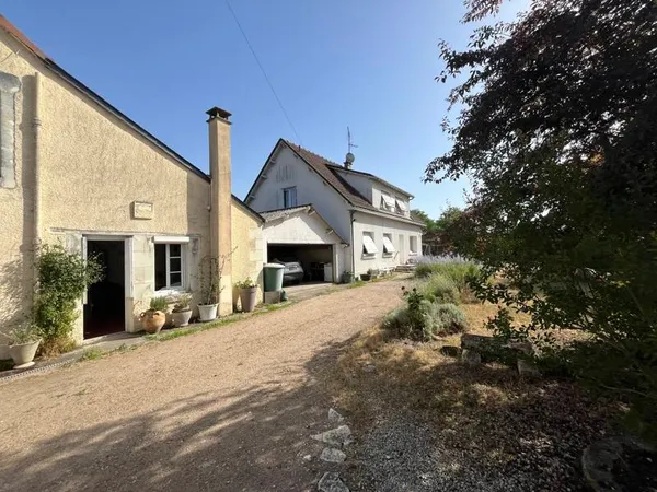 Maison 9 pièces 272 m²