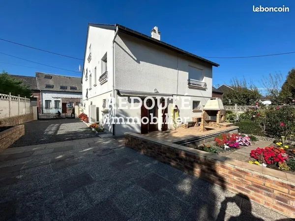 Maison 7 pièces 159 m²