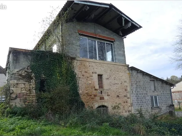 Grange en pierre à rénover - 230 m² de potentiel - Terrain 1 300 m²