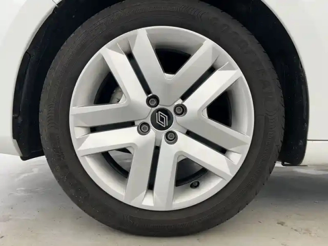 Renault Clio sce 65 ch gsr2 — photo 9