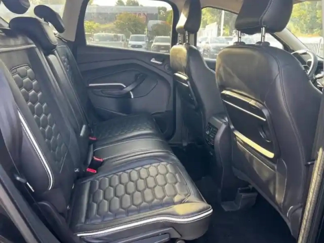 Ford Kuga 1.5 flexifuel-e85 150ch stop&amp;start vignale 4x2 euro6.2 — photo 10