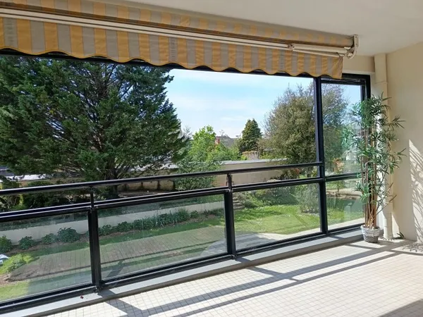 RESIDENCE SENIORS - GRAND TYPE 2 (55.88 m²) - 1 CHAMBRE - GRAND BALCON - PARKING SOUS SOL SECURISE
