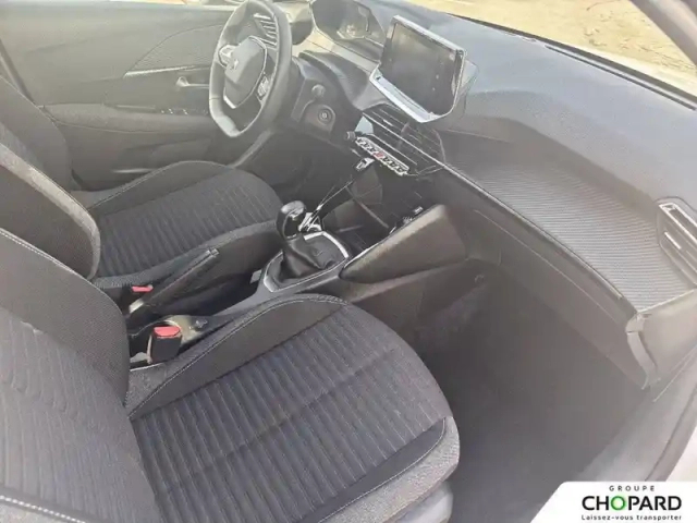 Peugeot 208 puretech 75 s&amp;s bvm5 — photo 13