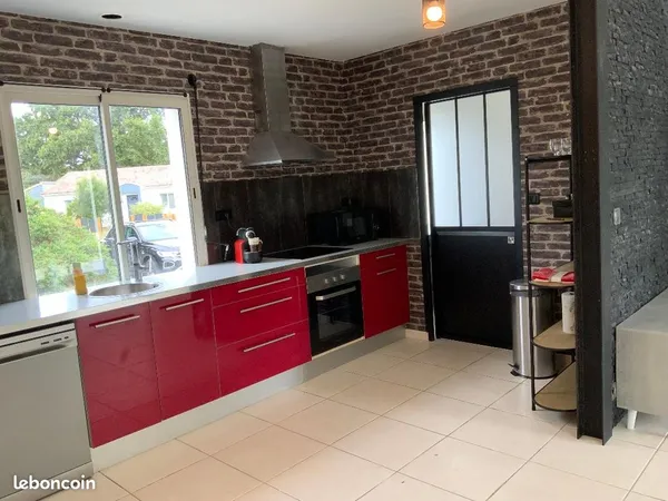 Maison meublée 5 pièces 105 m²classée B en lotissement résidentiel Rocheservière