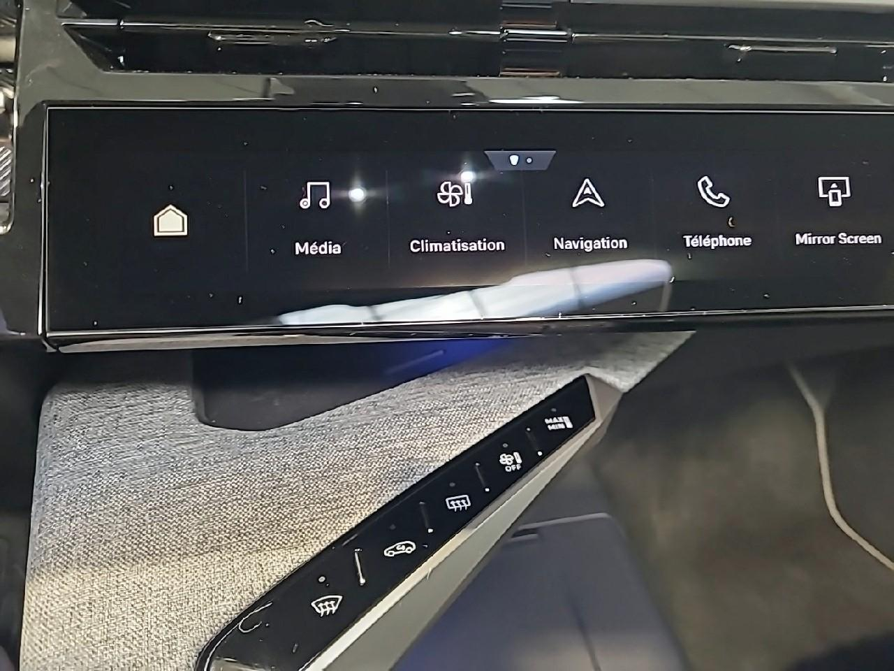 Peugeot 3008 electrique 210 ch 73 kwh gt — photo 21