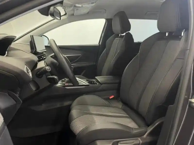 Peugeot 5008 1.2 puretech 130ch s&amp;s allure pack — photo 8