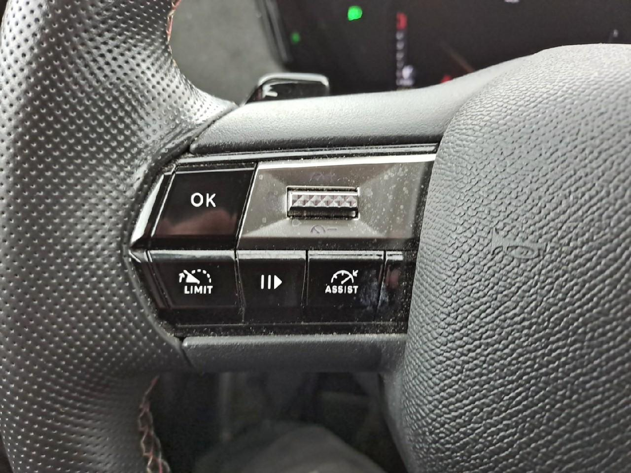 Ds Ds 4 bluehdi 130 eat8 performance line+ — photo 32